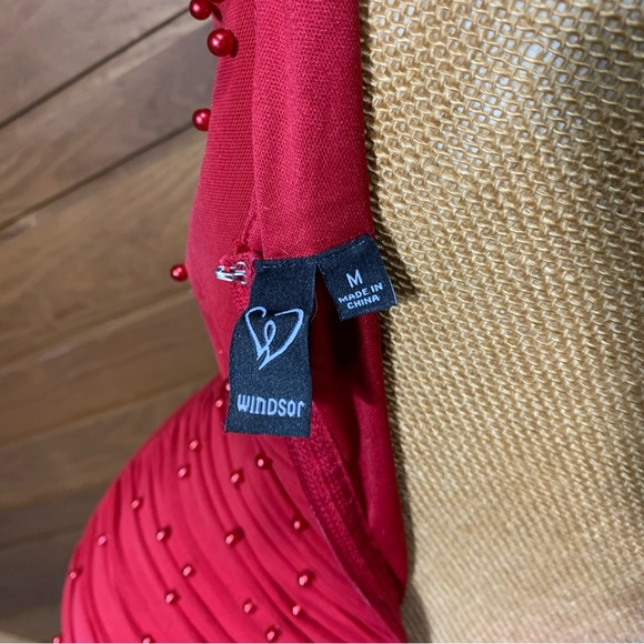 Windsor Red Faux Pearl Mini Dress Size Medium - Picture 7 of 7